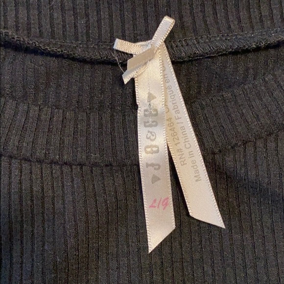 Black T-shirt, bodysuit! - Picture 4 of 4